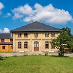Gutshaus - Zwischen Malchow, Waren-mueritz Nahe Mecklenburgische Seenplatte Lexow