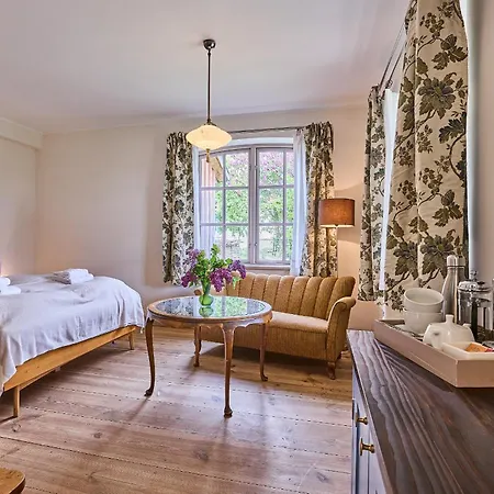 Gutshaus Bed & Breakfast Lexow
