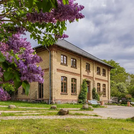 Gutshaus Bed & Breakfast