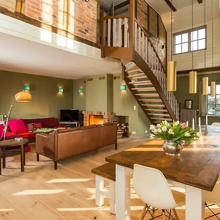 Gutshaus Bed & Breakfast 3*