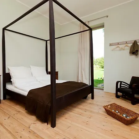 Gutshaus - Zwischen Malchow, Waren-mueritz Nahe Mecklenburgische Seenplatte Bed & Breakfast 4*