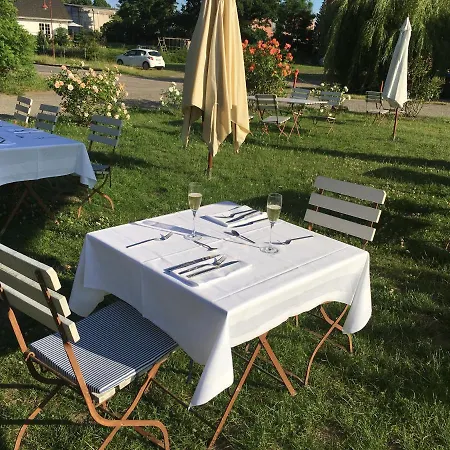 Gutshaus Bed & Breakfast Lexow